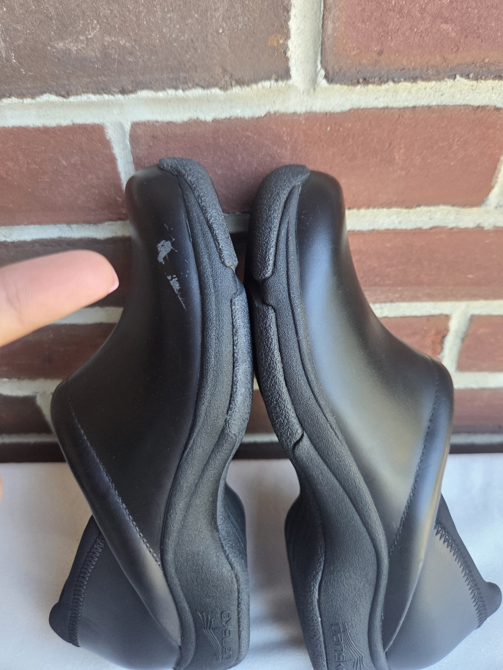 Dansko Women’s Black Leather Slip Resistant Work Shoes EU 40 US 9.5-10 - Picture 7 of 12